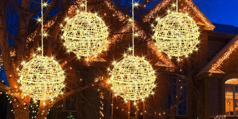 SenLuKit Outdoor hanging Christmas Balls Lights
