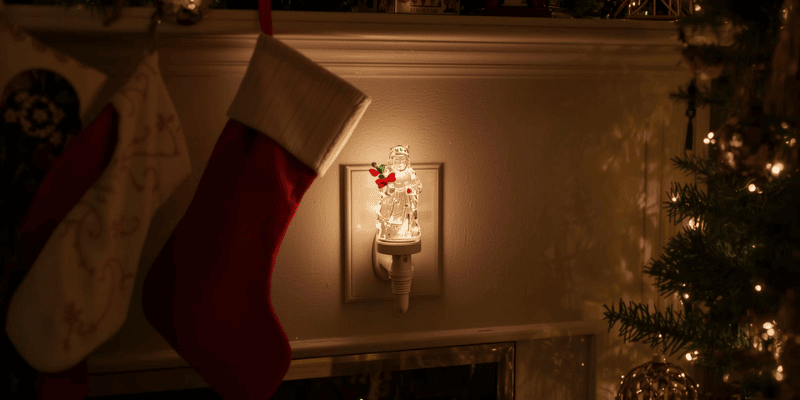 holiday plug in nightlight
