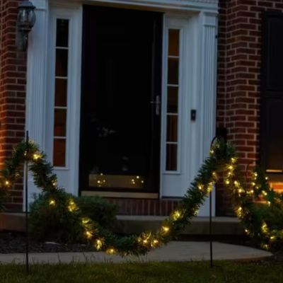 holiscape Christmas garland pathway lights