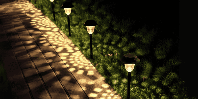 seasonal pathway light