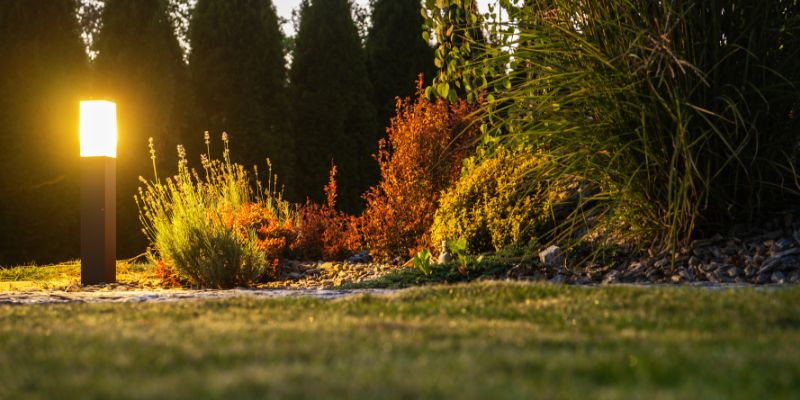 wired vs solar landscape lights